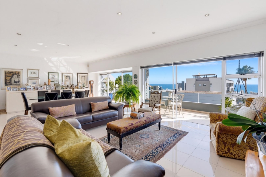 3 Bedroom Property for Sale in Sea Point Western Cape